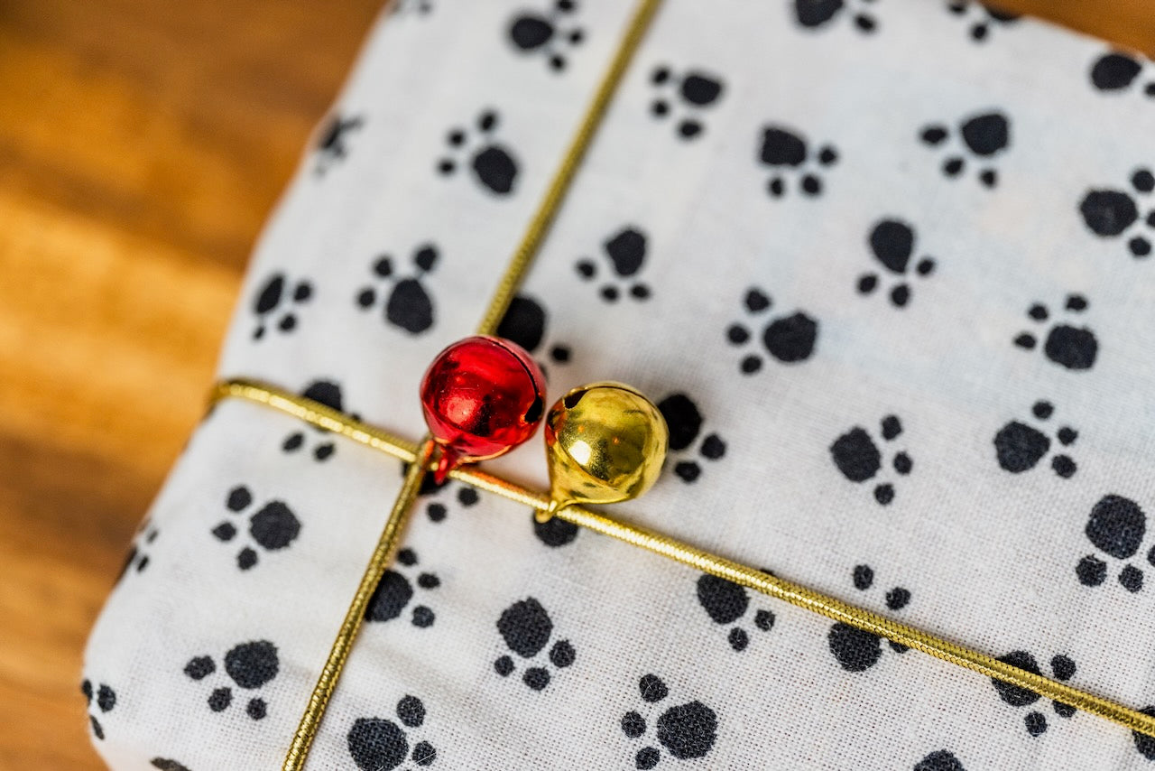 The Monochrome Kit - Wrap Happy Co